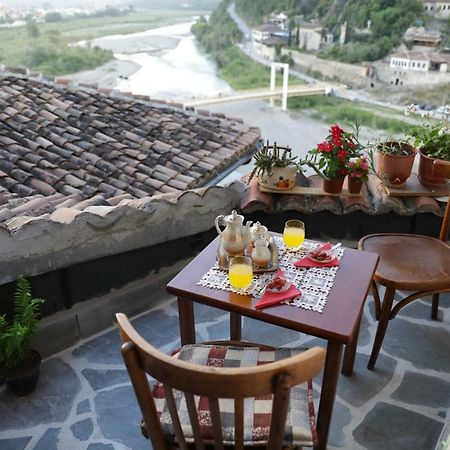 Guest House Mikel Berat Dış mekan fotoğraf