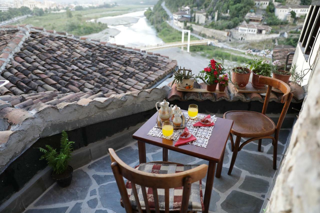 Guest House Mikel Berat Dış mekan fotoğraf