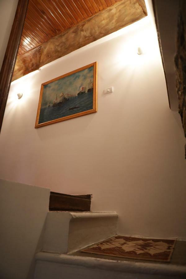 Guest House Mikel Berat Dış mekan fotoğraf
