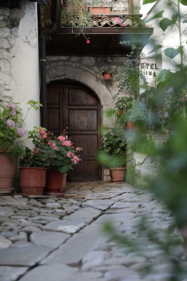 Guest House Mikel Berat Dış mekan fotoğraf