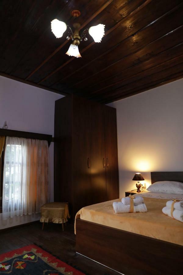 Guest House Mikel Berat Dış mekan fotoğraf